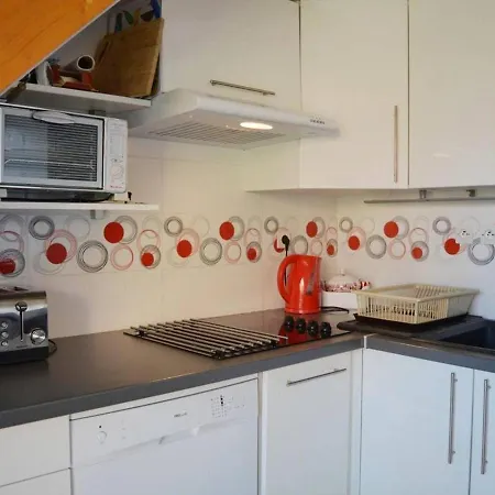 Holiday home Pavillon A Avec Piscine, Terrasse Et Climatisation - 6 Couchages - Fr-1-229b-467 *